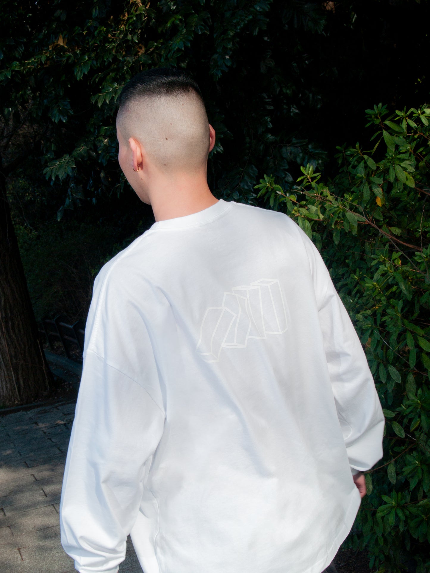 Domino L/S TEE